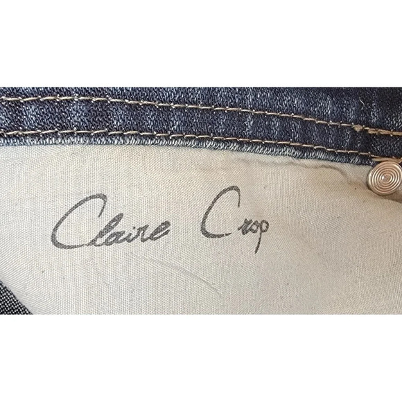 Chico’s Platinum Medium Blue Jeans Cuffed Stretch Capri Women’s Size 32W - Picture 7 of 9